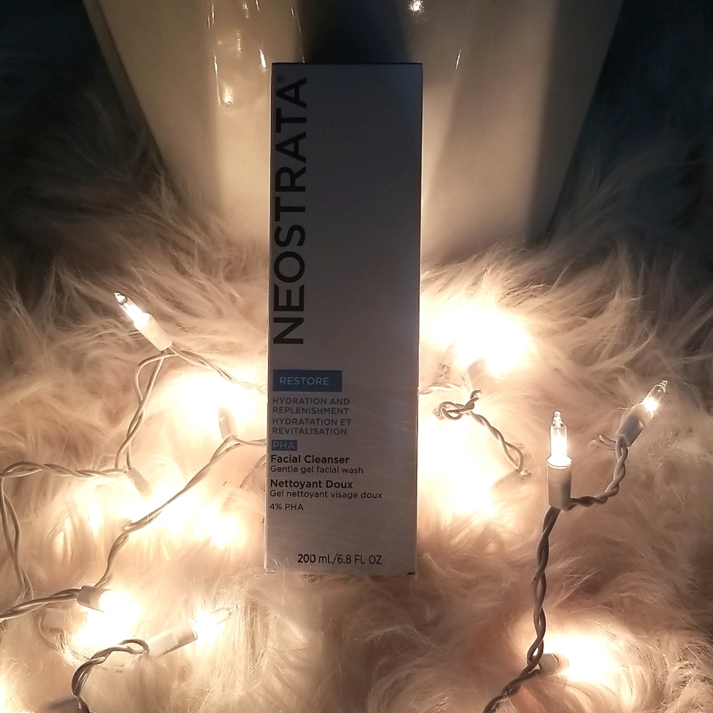 Neostrata Restore PHA Facial cleanser